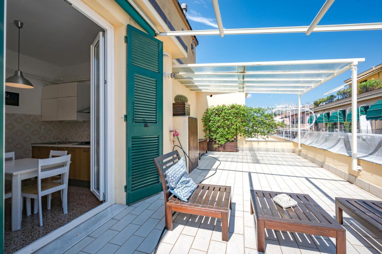 ジェノヴァJoivy Penthouse Flat With Terraceアパートメント エクステリア 写真