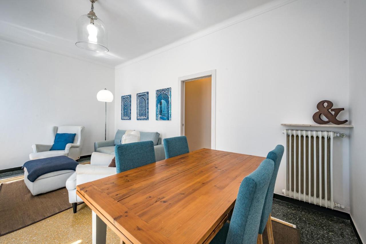 ジェノヴァJoivy Penthouse Flat With Terraceアパートメント エクステリア 写真
